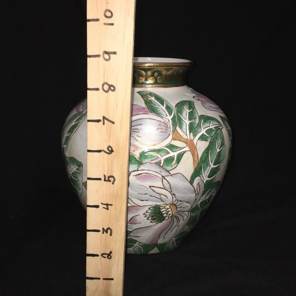 Floral Vase With  Magnolias and Gold Accents Vintage Asian Southern Style‎ Large